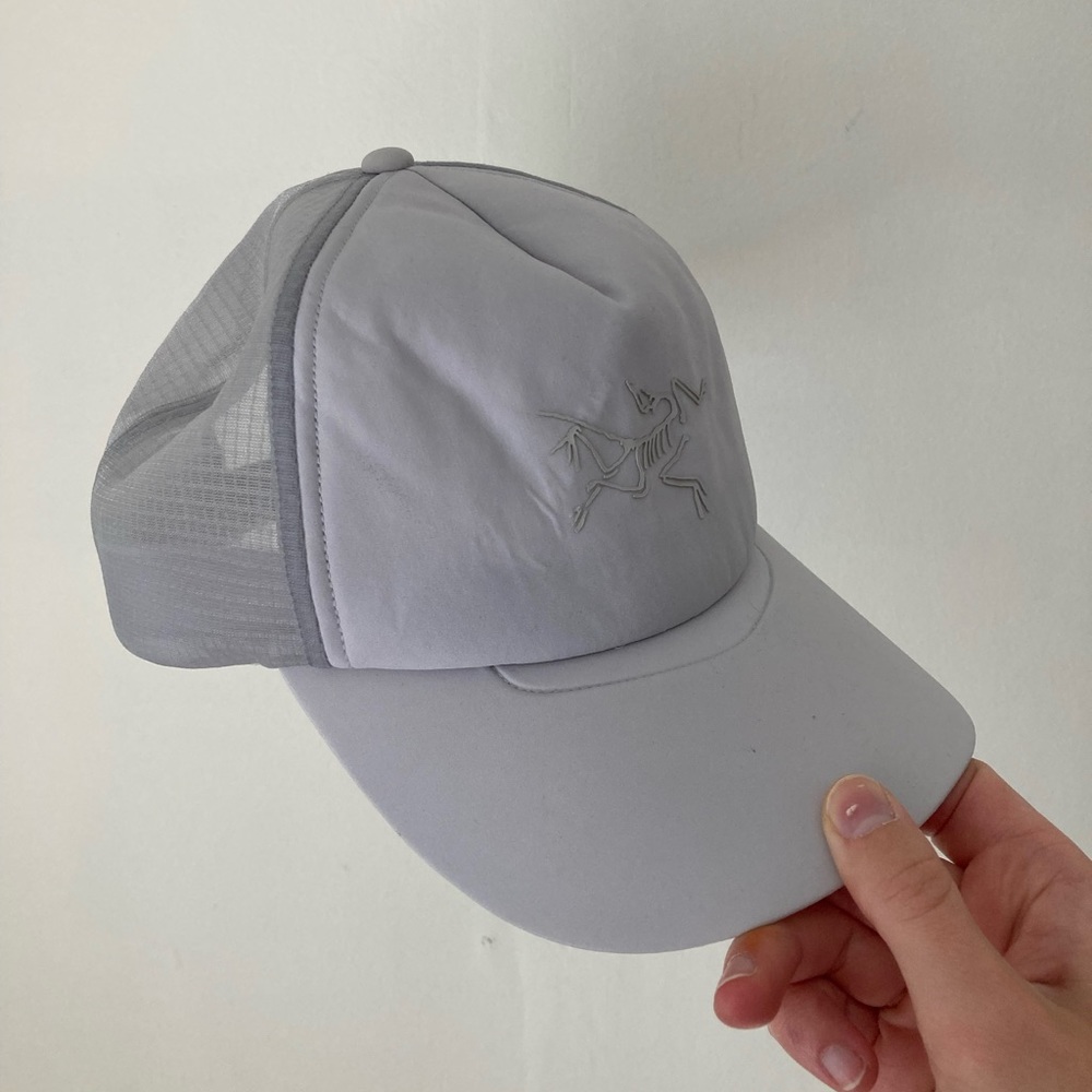 Arcteryx silver cap